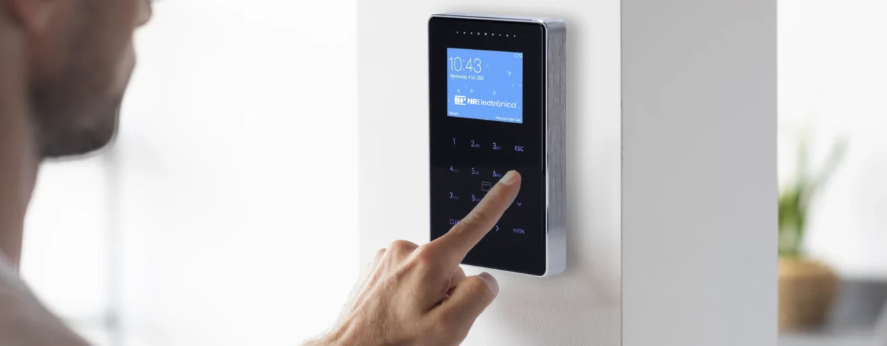 control-presencia-gestión-fichajes-navarra