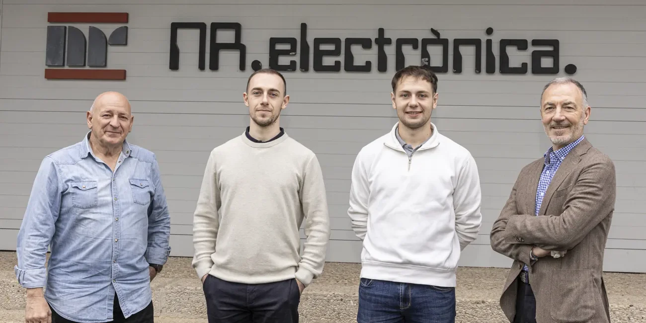 NR-Electronica_baja_©Maite-H.-Mateo_-2 NR-Electronica_baja_©Maite-H.-Mateo_-2