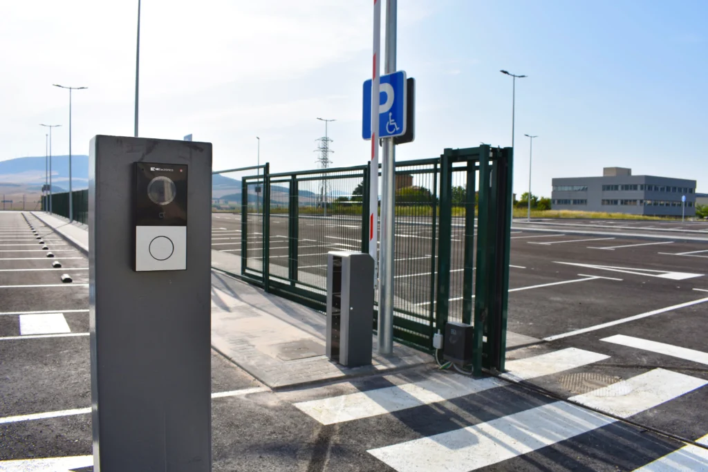 control-accesos-interfono-mobis-navarra