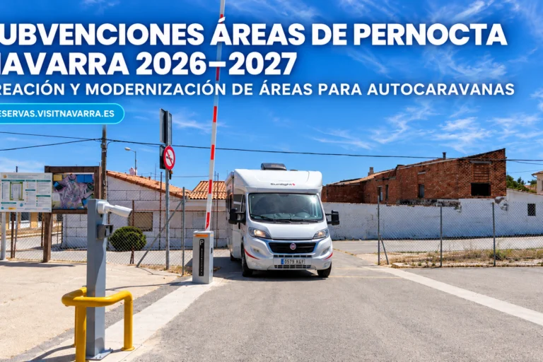 Autocaravana accediendo a un área de pernocta en Navarra junto al anuncio de las subvenciones 2026-2027 para crear y modernizar estas instalaciones.